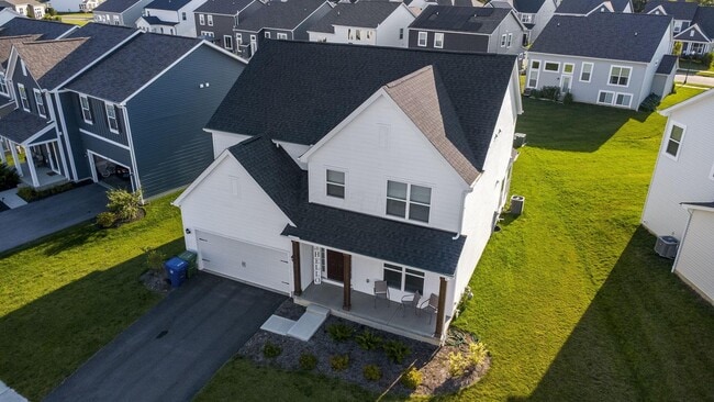 Building Photo - 121 Sienna Glenn Dr