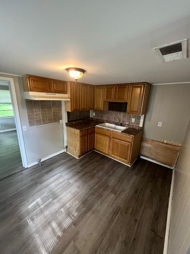 Building Photo - Bossier City!!