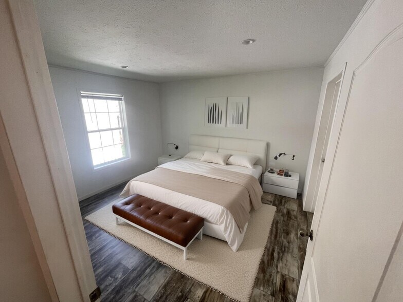 Building Photo - 46 Joymar Dr