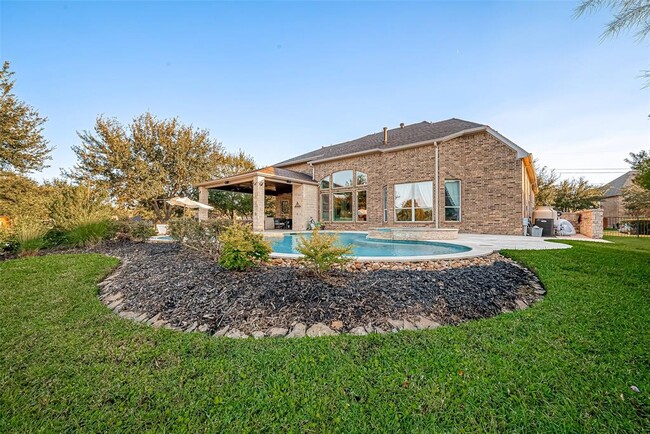 Building Photo - 9502 W Pedernales River Dr