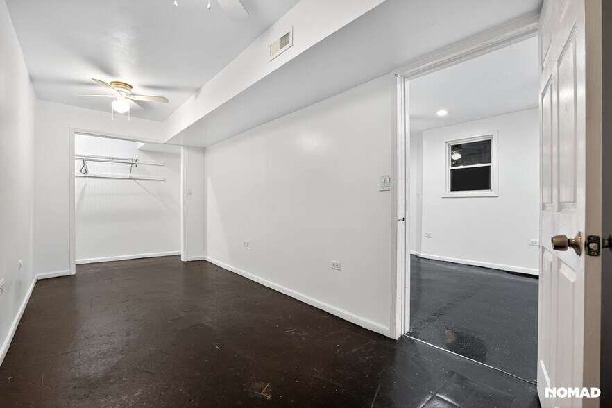 Building Photo - 2332 S Marshall Blvd