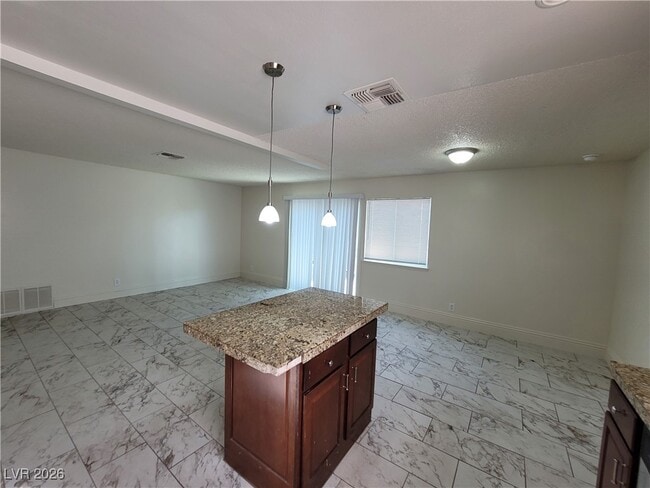 Building Photo - 3908 Montebello Ave