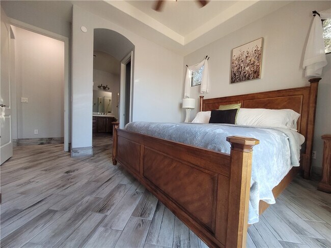 Building Photo - 3130 Fort Mojave Dr