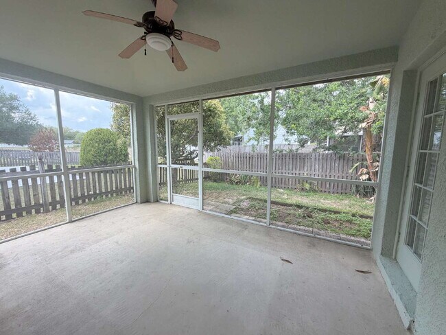 Building Photo - 24317 Summer Wind Ct