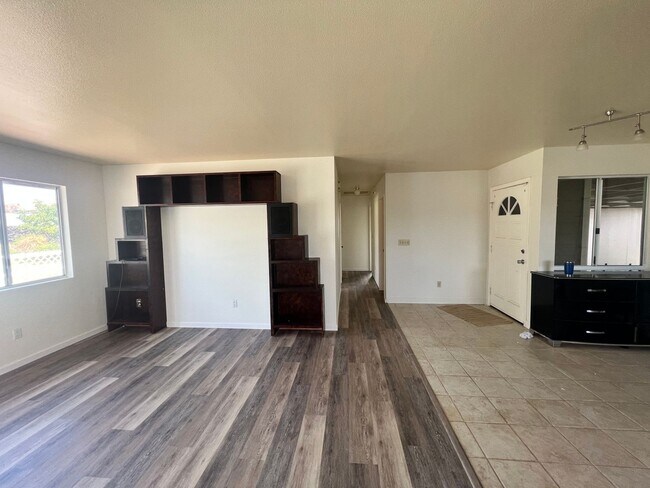 Building Photo - 3 Bedroom Home with Attached Apartment in Waikoloa Village