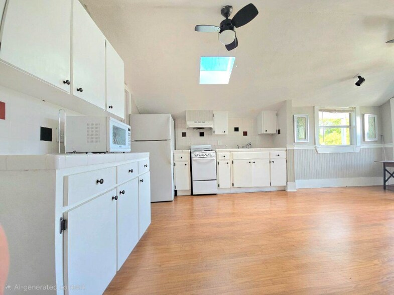 Building Photo - 103 W Mohawk Ave