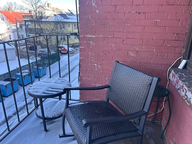 Building Photo - 2039 Commonwealth Ave