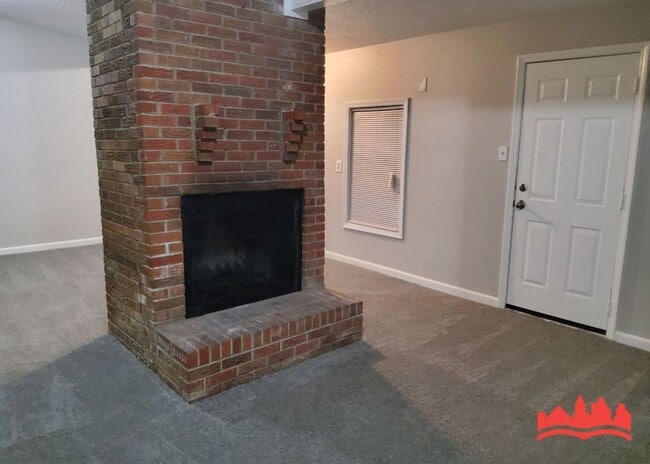 Building Photo - 3442 Knight Rd