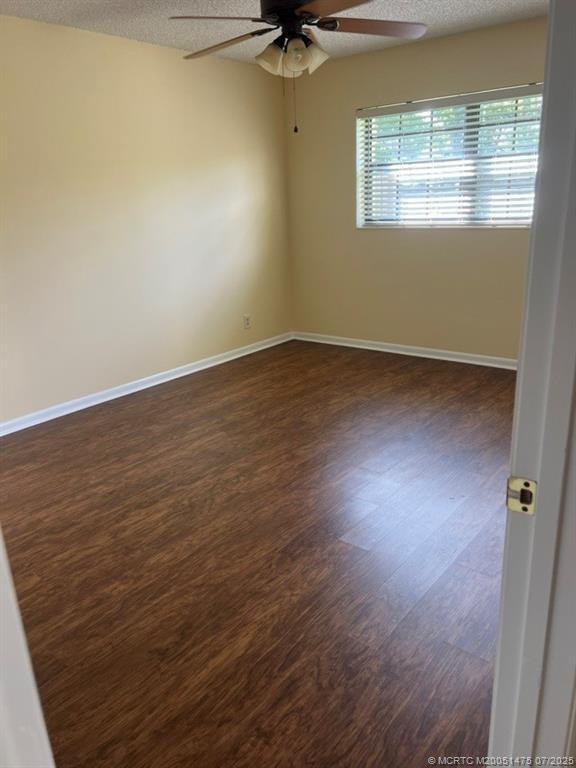 Building Photo - 1454 SW Silver Pine Way