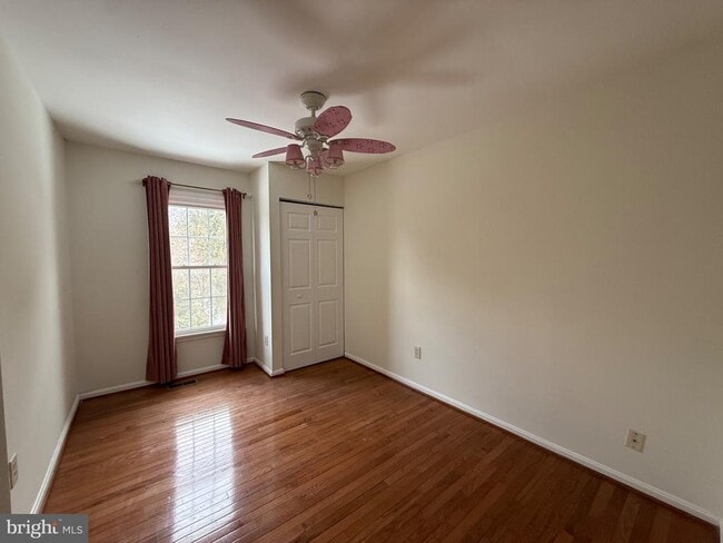 Building Photo - 52 Faraday Dr