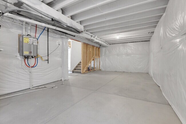 Building Photo - $3,100.00, 4 Beds, 2.5 Baths, Single Famil...
