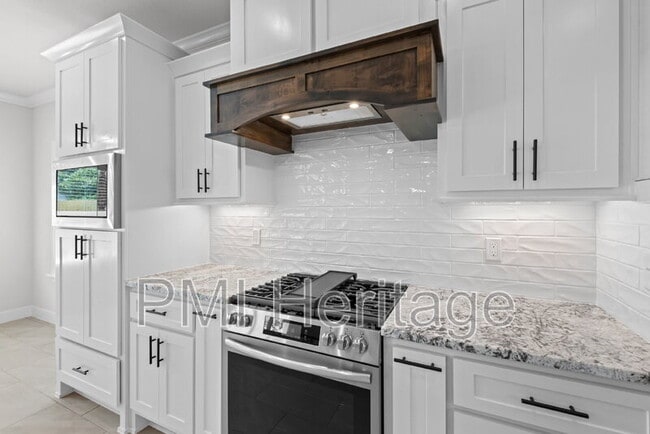 Building Photo - 1361 Sessile Oak Wy