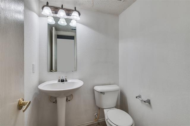 Building Photo - 5224 Royal Burgess Dr