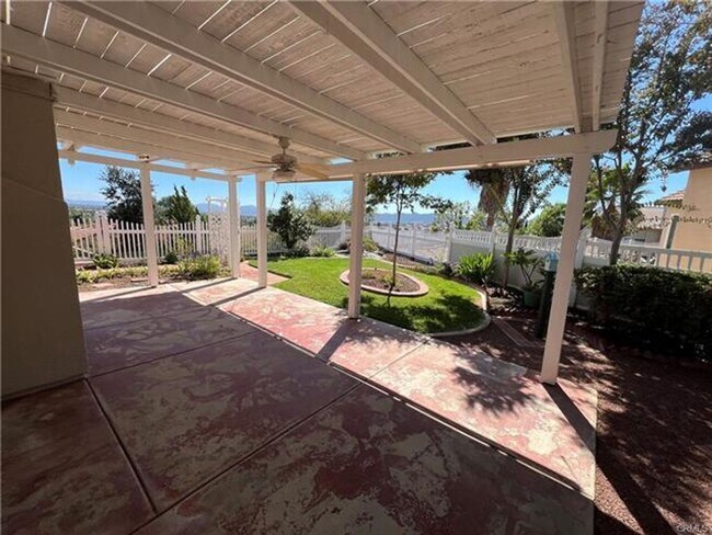 Building Photo - Stunning Single-Story with Million Dollar ...