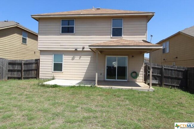 Building Photo - 304 W Gemini Ln