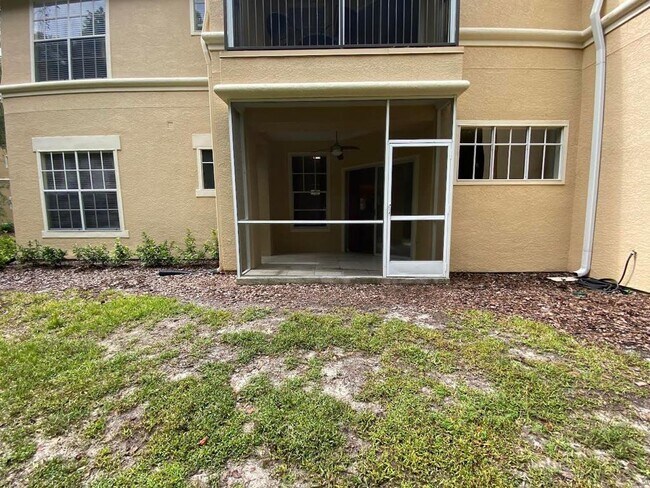 Patio with access to outside - 5125 Palm Springs Blvd