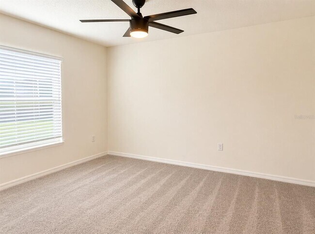 Building Photo - 16511 Mosaic Oar Dr