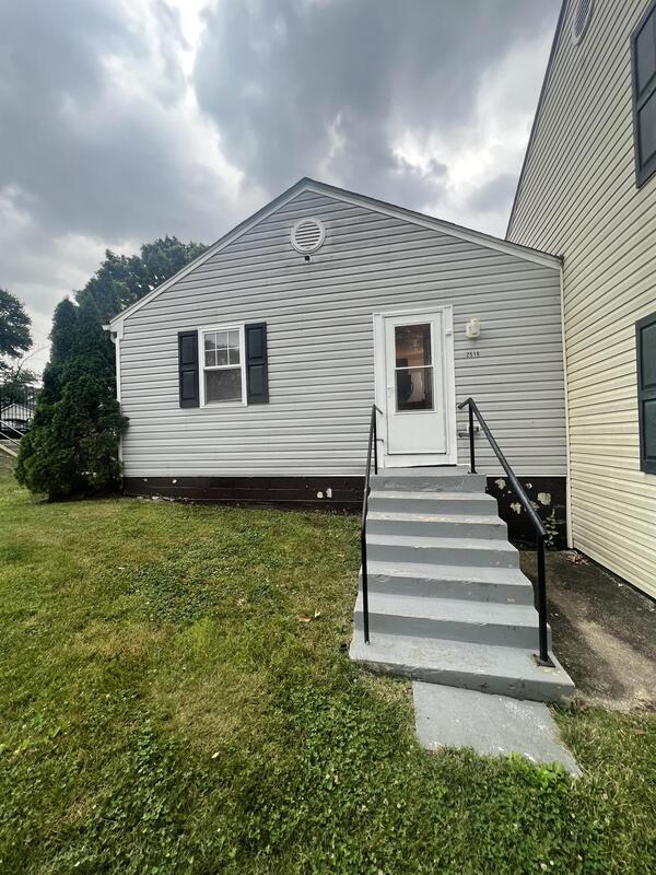 Building Photo - 2518 Kent Village Dr