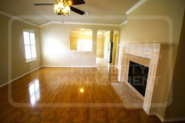 Building Photo - 106 Harvest Loop