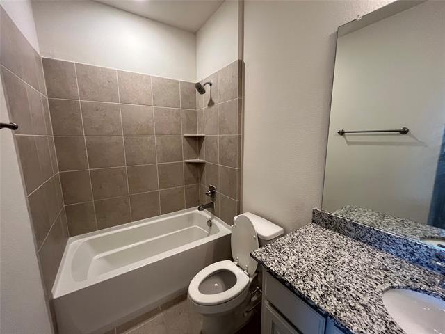 Building Photo - 7200 San Saba Dr