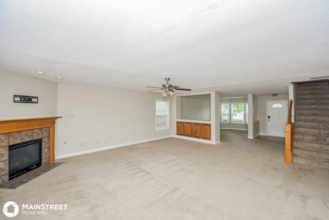 Building Photo - 8208 Firefly Way