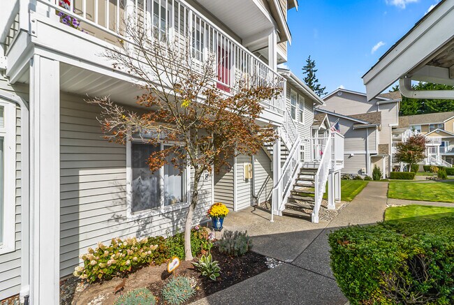 Building Photo - 5400 Harbour Pointe Blvd