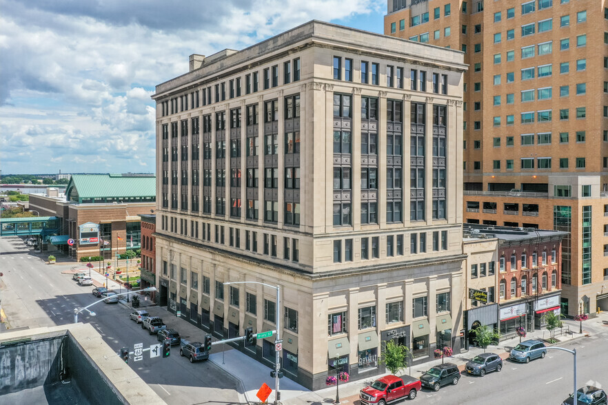 Union Arcade Building - 229 Brady St Davenport IA 52801 | Apartment Finder