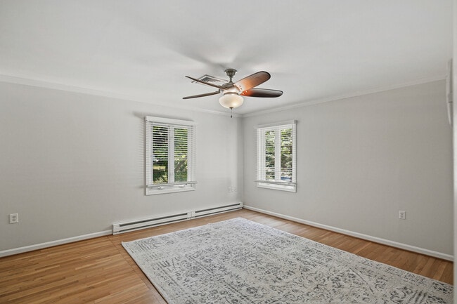 Building Photo - 1006 Dreams Landing Way