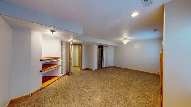 Building Photo - 13538 S 6315 W