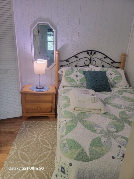 Building Photo - 514 Cypress Dr