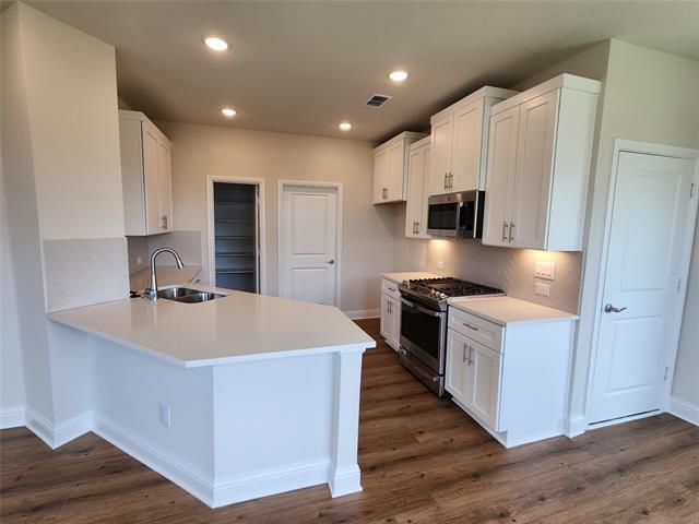 Building Photo - 10820 Tall Timbers Trl