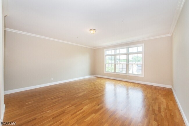 Building Photo - 1677 Springfield Ave