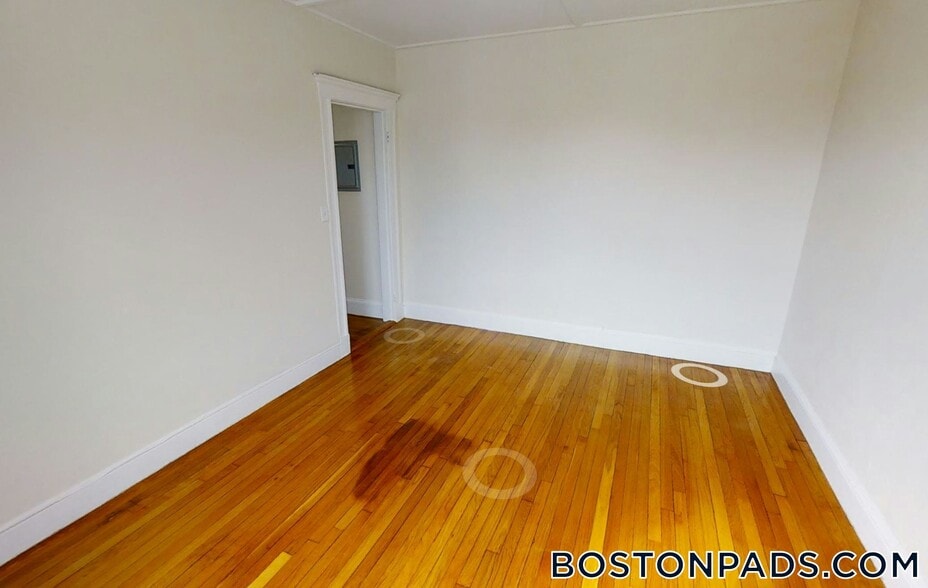 Building Photo - 1179 Boylston St