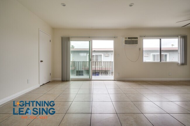 Building Photo - 8140 Langdon Ave