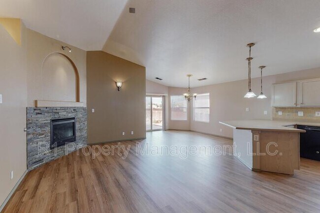 Building Photo - 745 Valley Meadows Dr