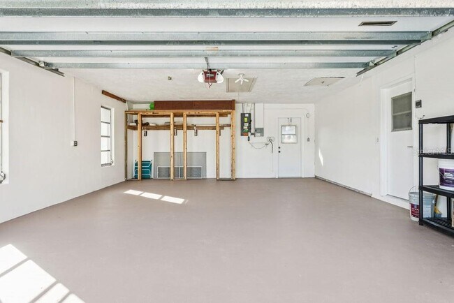 Building Photo - 3734 Topsail Trail