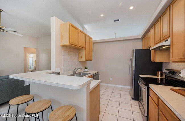 Building Photo - 976 Wimbledon Dr