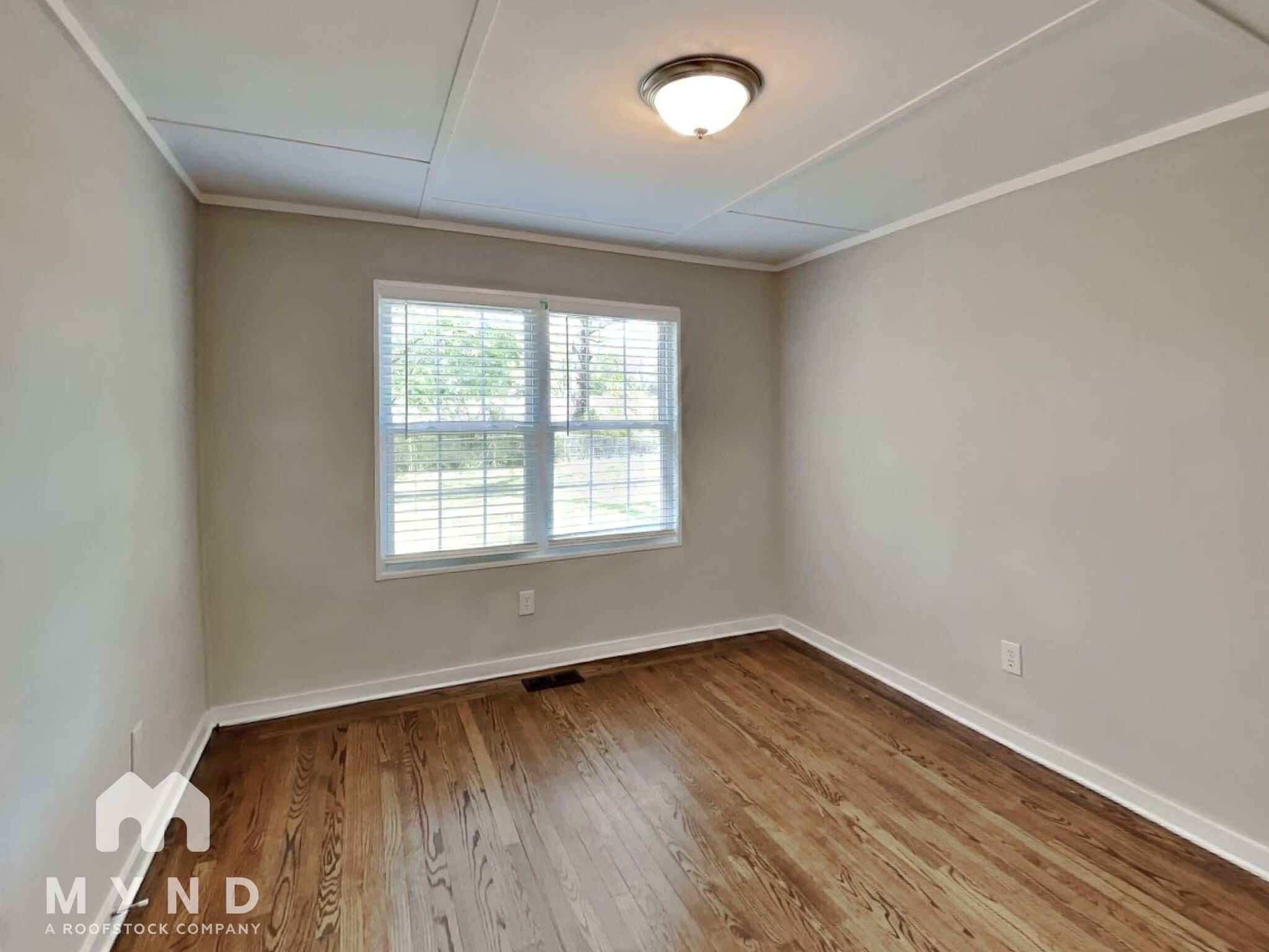 Building Photo - 110 Hamilton Dr