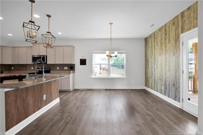 Building Photo - 66 S Hawks Rdg Ln