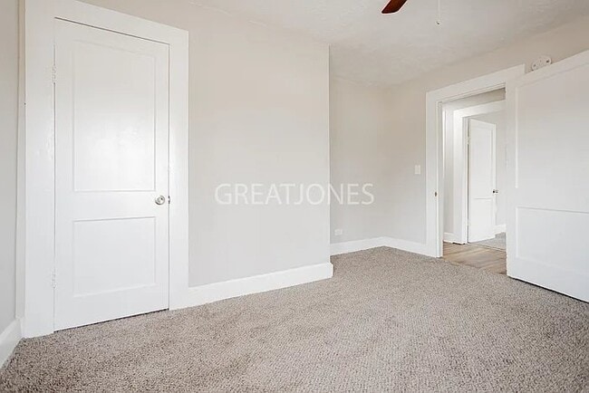 Building Photo - 154 Pine Cir