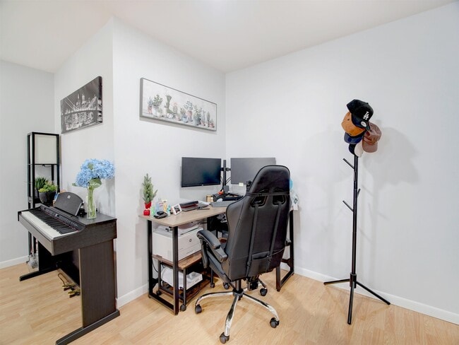 Building Photo - 8841 John F. Kennedy Blvd