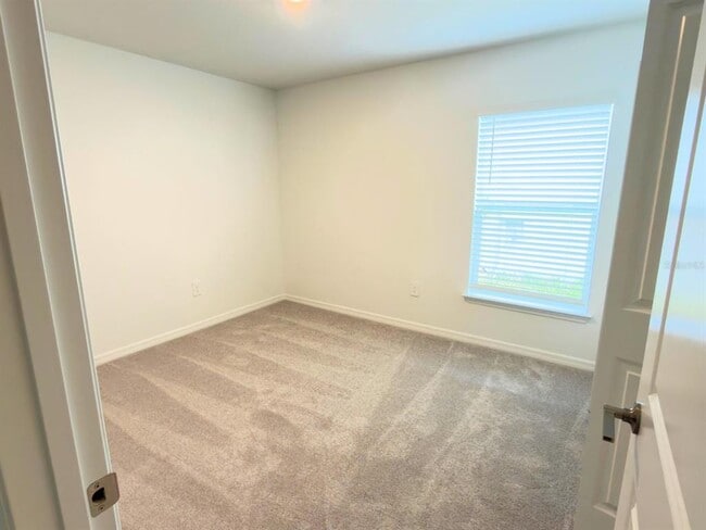 Building Photo - 2318 Allium Roseum Ln