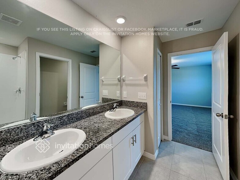 Building Photo - 8605 37th Ter E