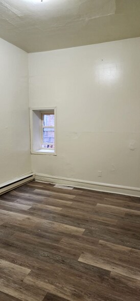 Building Photo - 26 N St Bernard St