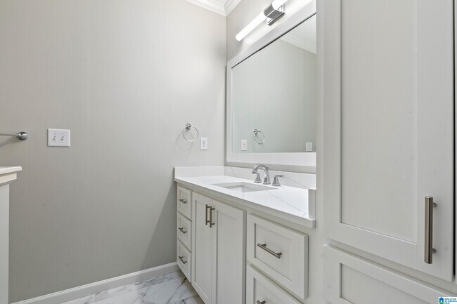 Building Photo - 1223 Berwick Rd