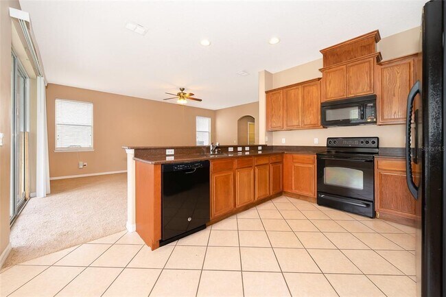 Building Photo - 2335 Cedar Garden Dr