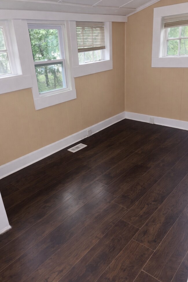 Building Photo - 4322 Mikado Ave