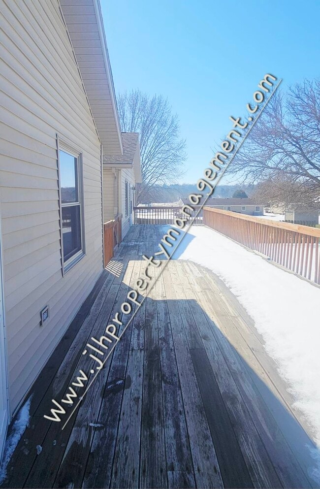 Building Photo - 1774 S Hance Dr