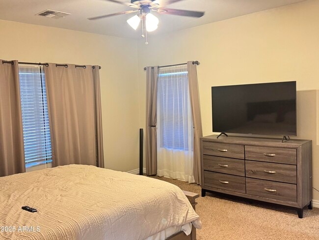 Building Photo - 18616 W Illini St