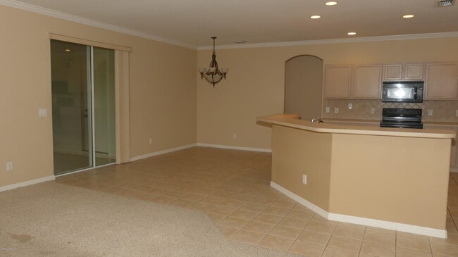 Building Photo - 1831 Barrington Cir